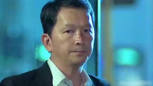 岁金牌绿叶被取消长约：像离婚一样，哭得好凄凉